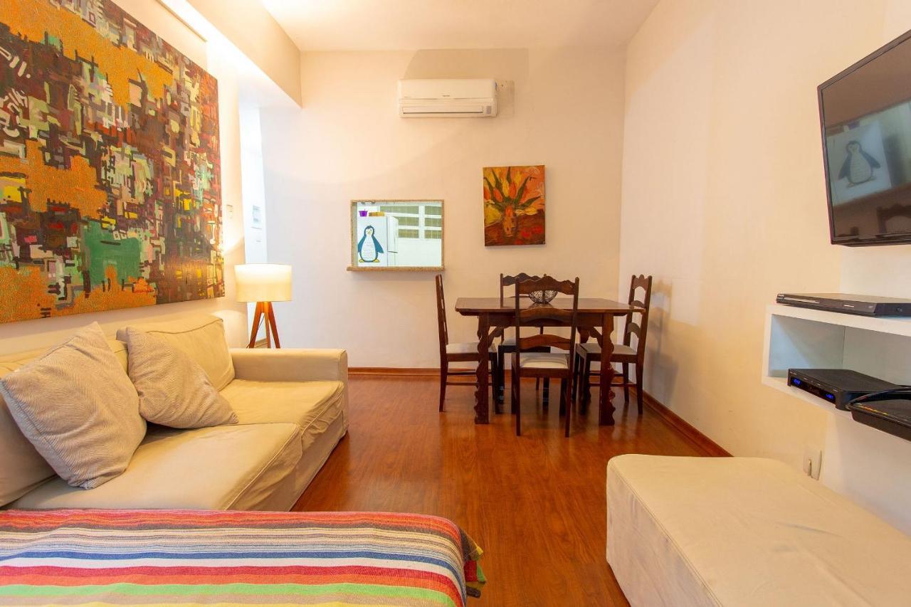 Apartamento Ipanema: 2qtos Confortavel, Ao Lado Da *